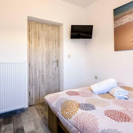Louros Spa House Marmara Bagian luar foto